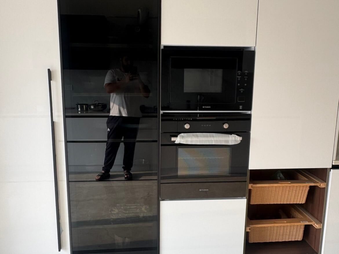 Modern Modular Kitchen