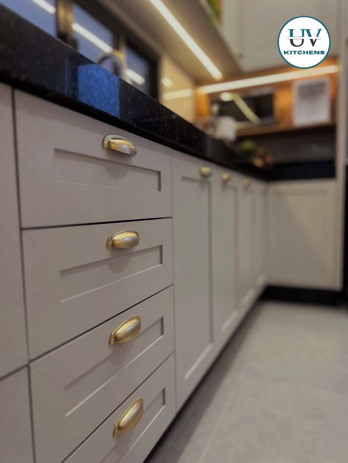 Classical Modular Kitchen